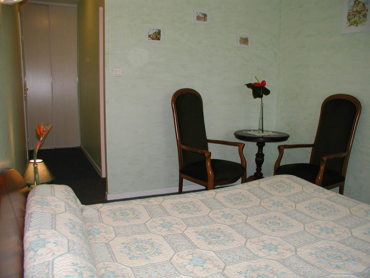 Hotel Auberge De La Nauze Sagelat Værelse billede