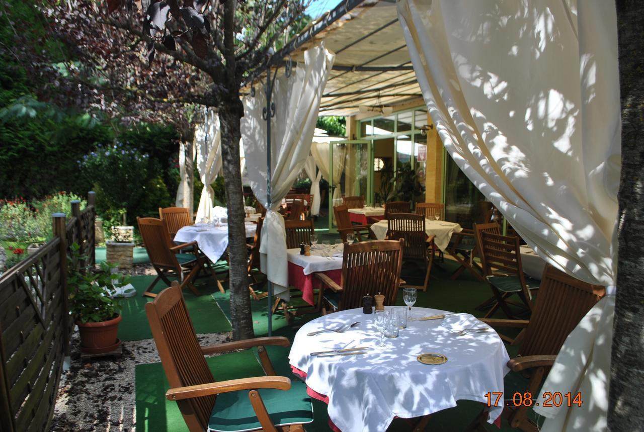 Hotel Auberge De La Nauze Sagelat Eksteriør billede